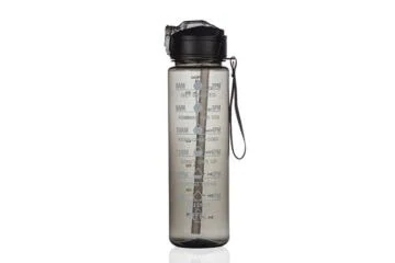 750 ml water bottle with a leak-proof cap
