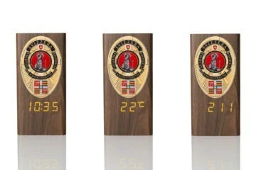 “Ambassador” Wooden Pen Holder with Metal Badge and Multifunction Clock Swiss Guard
