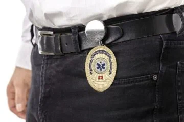 Approach belt clip with retractable badge Paramedic Switzerland, engraving
