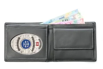 Leather wallet "Personal" private investigator Switzerland, engraving