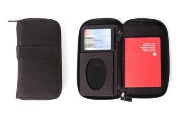"On the way / Passport Holder" (without Badge)