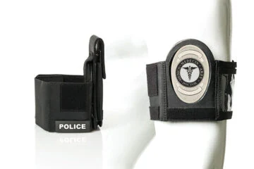 Armband with Badge "Remarkable" Doctor