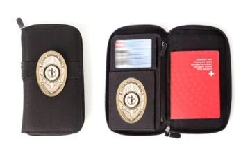 "On the way / Passport Holder" Bodyguard