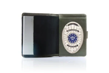 Leather case "Priority" investigator EU, engraving