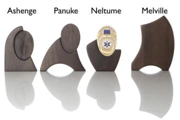 Wood (Walnut) with base Paramedic, engraving
