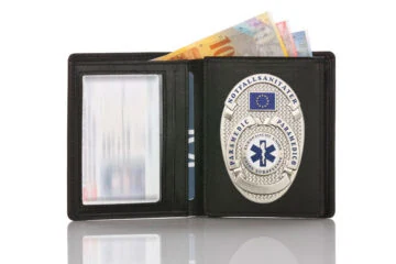 Leather wallet "Official" Paramedic, engraving