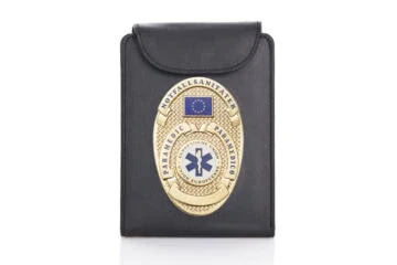 Leather wallet "Outstanding" Paramedic, engraving
