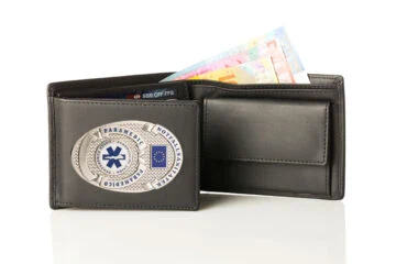 Leather wallet "Victory" Paramedic, engraving