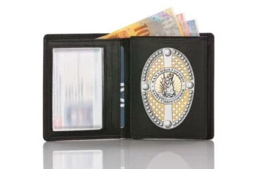 Leather wallet "Official" Saint Christophe