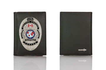Leather wallet "Basic" IPA Canada