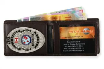 Leather wallet "Functional" IPA Canada