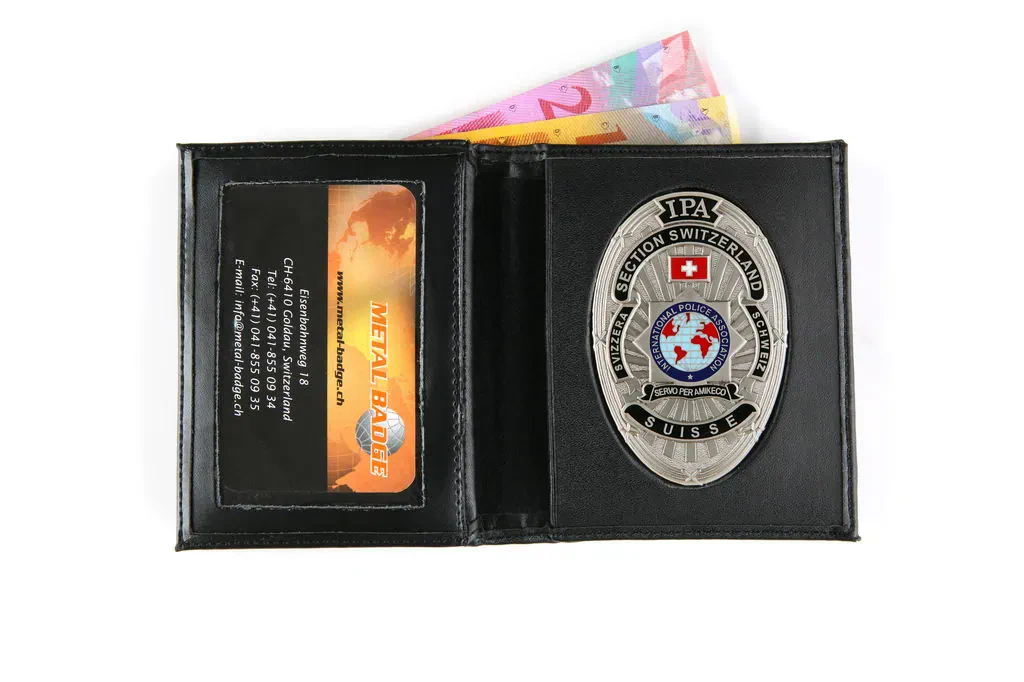 Products ipa ch etui business badge Metal Badge
