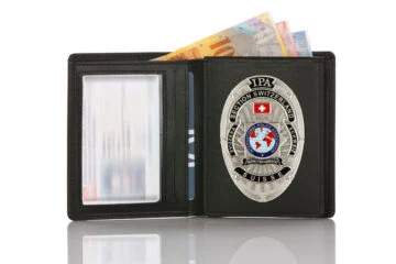 Leather wallet "Official" IPA Switzerland