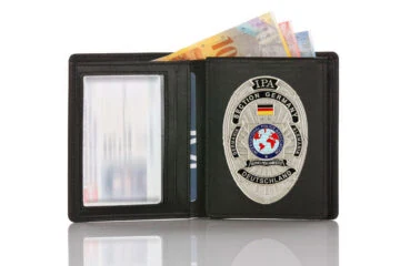 Leather wallet "Official" IPA Germany