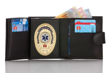 Leather wallet "Qualified - two in one" Paramedic Switzerland, engraving