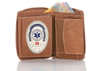 Leather wallet "Supreme" Paramedic Switzerland, engraving