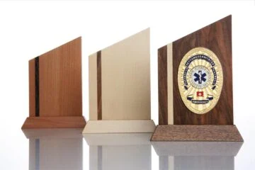 Wood with base Paramedic Switzerland
