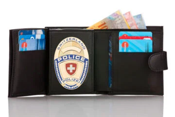 Leather wallet "Qualified - two in one" POLICE Switzerland