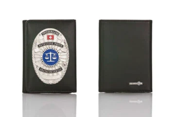 Leather wallet "Basic" private investigator Switzerland, engraving
