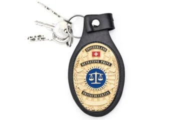 Leather wallet "Smart" private investigator Switzerland, engraving