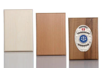 Wood for mounting private investigator Switzerland, engraving
