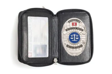 Leather pouch «Spirit» private investigator Switzerland, engraving