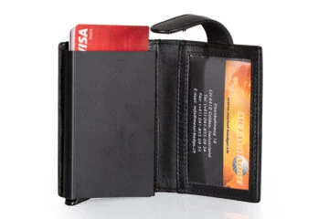 "Viper" Leather Pouch with RFID Protection (without badge)