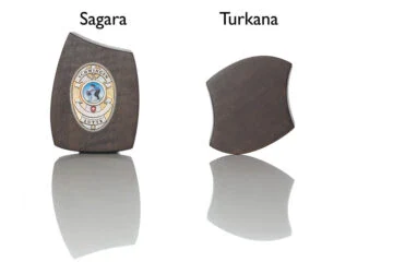 Wood (Walnut) for mounting Wrestler Switzerland